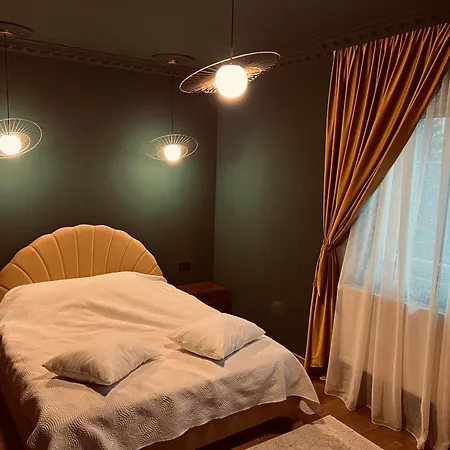 Holiday home The Bucharest